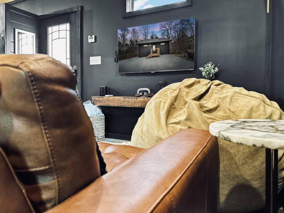 Honeymoon Couples Cabin Secluded, Hot Tub, Views Sevierville Extérieur photo