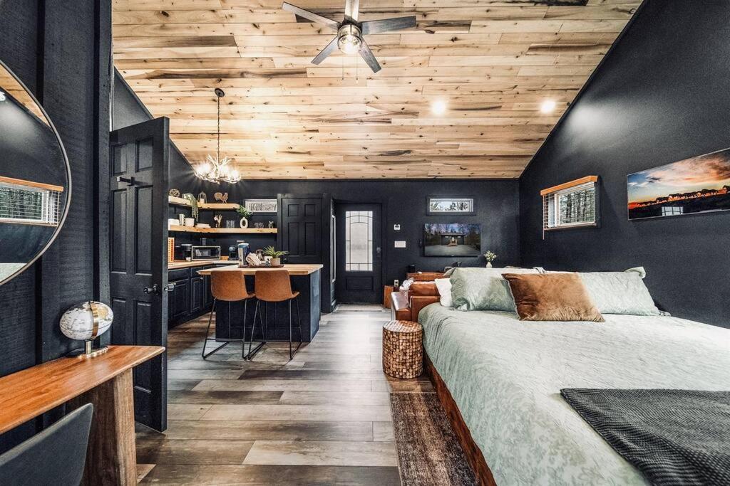 Honeymoon Couples Cabin Secluded, Hot Tub, Views Sevierville Extérieur photo